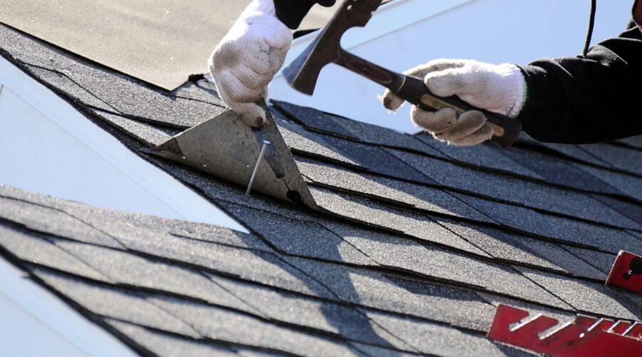 Expert new roof installation services in Nokomis, IL